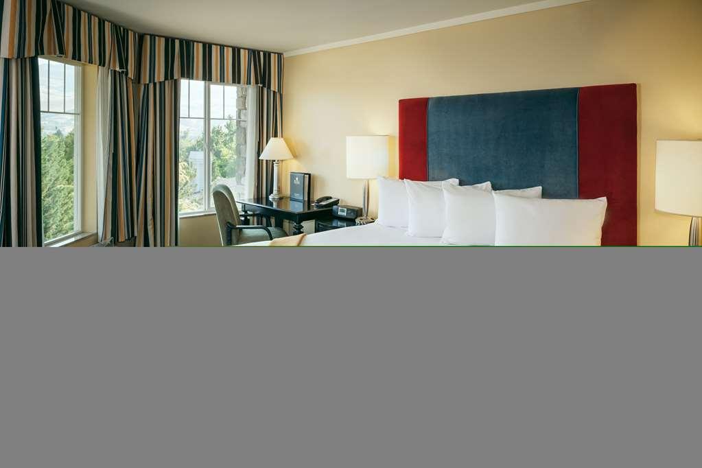 Plaza Inn & Suites At Ashland Creek Zimmer foto